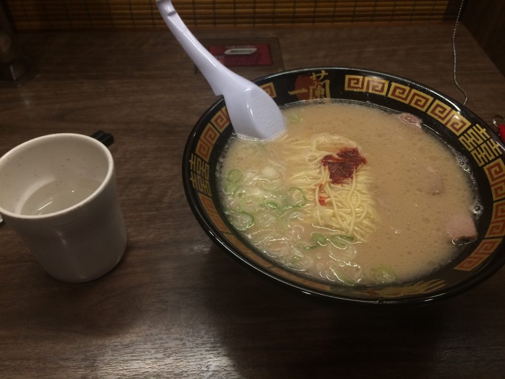 ラーメン 790円 替え玉 190円